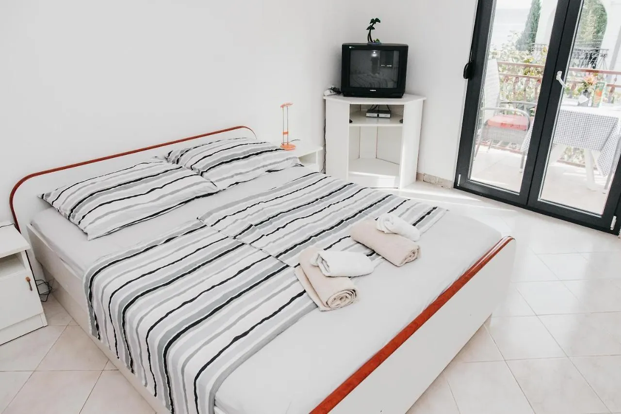 Guest house Villa Aequum
