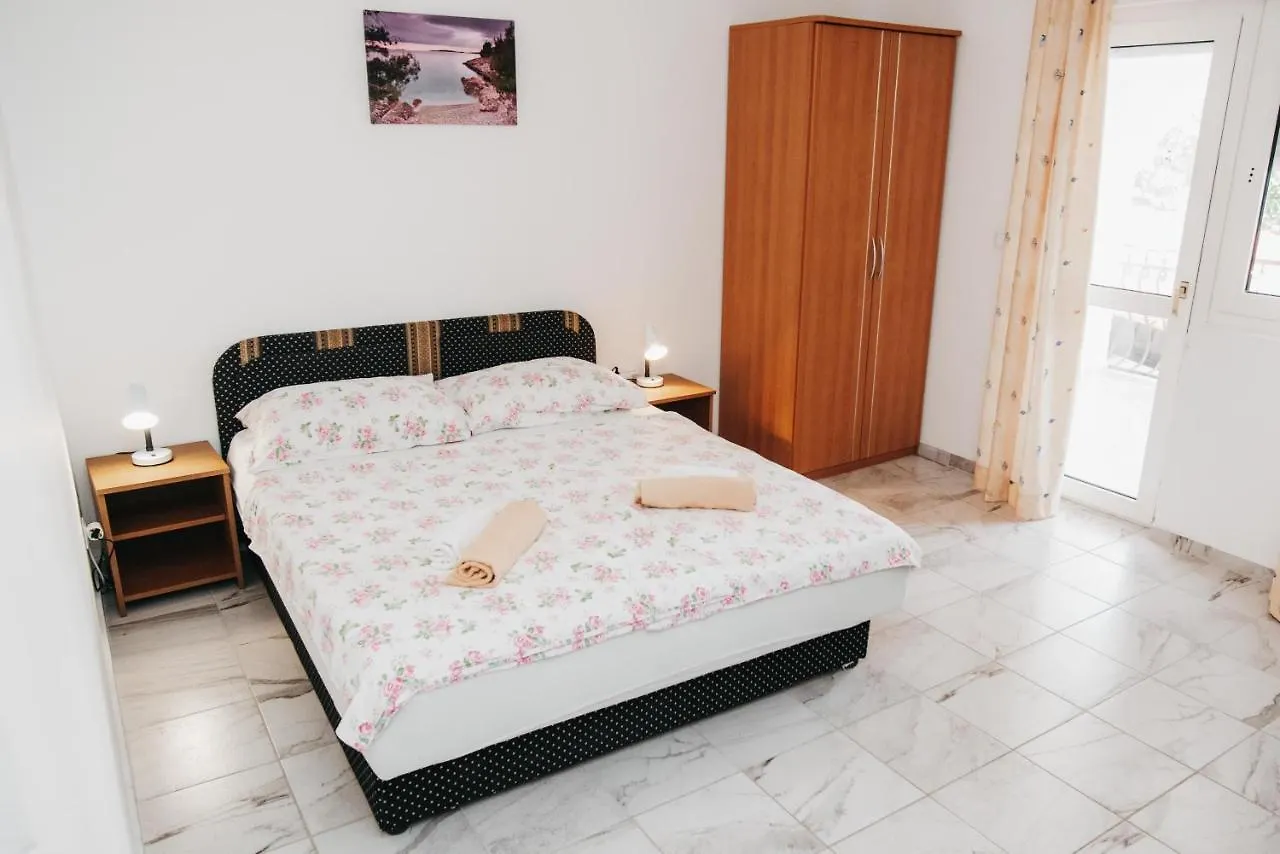 Guest house Villa Aequum